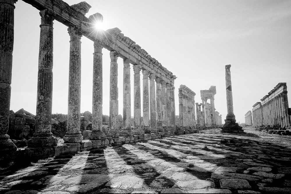 Siria, Apamea, Gran Colonnato Romano © Ernesto Romano